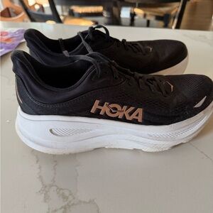 Hoka Bondi 9